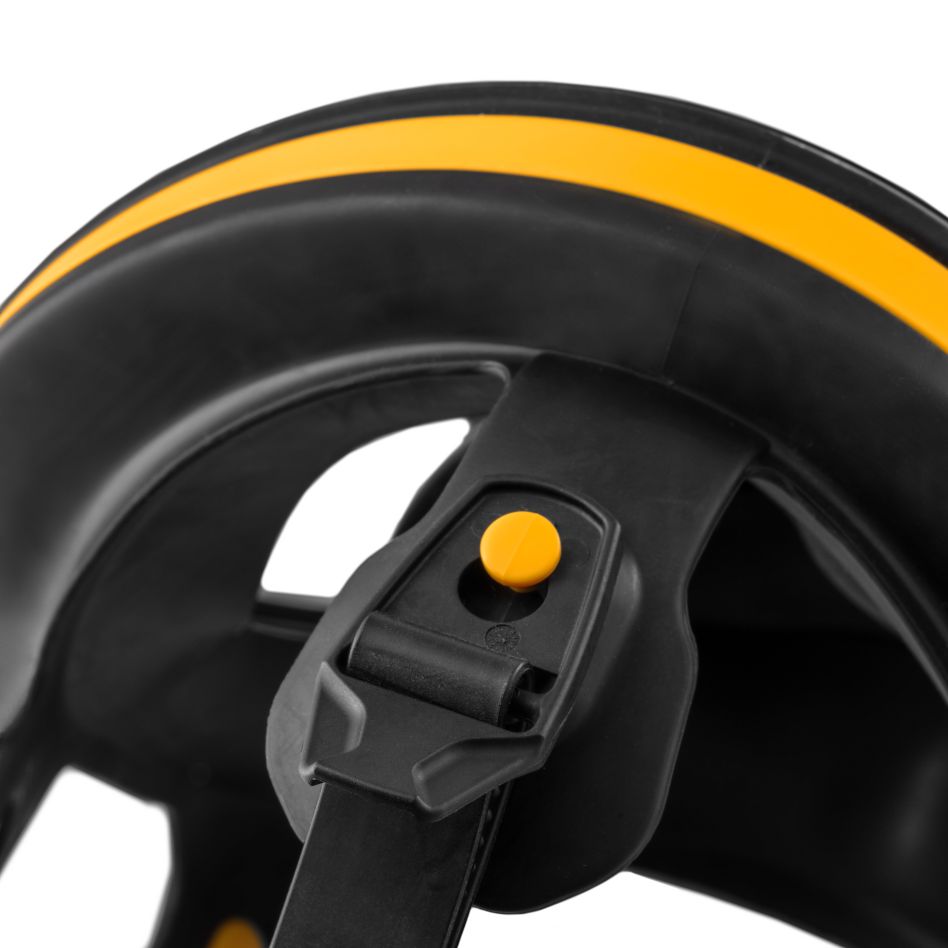 DeWalt Accessories DXIR1FFMMP3 Lehká opakovaně použitelná celoobličejová maska s filtry P3 – velikost M