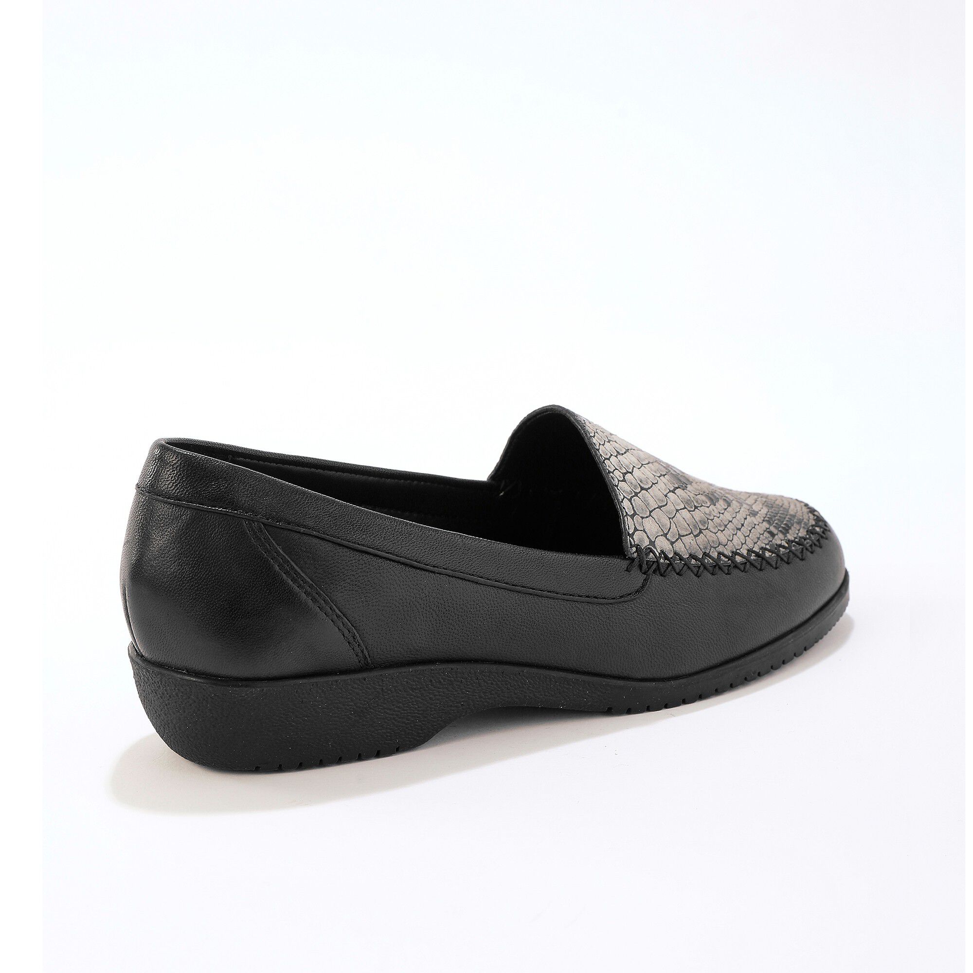 Mocassins largeur confort en cuir souple