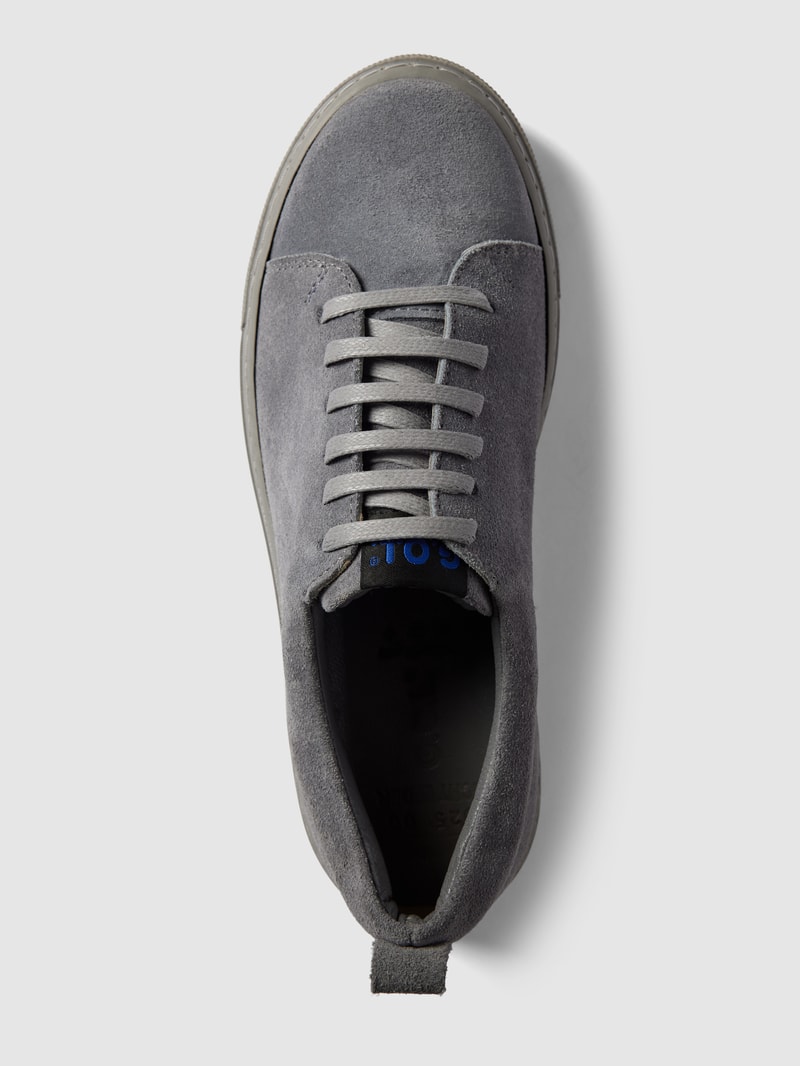 Sneaker aus Leder in hellgrau