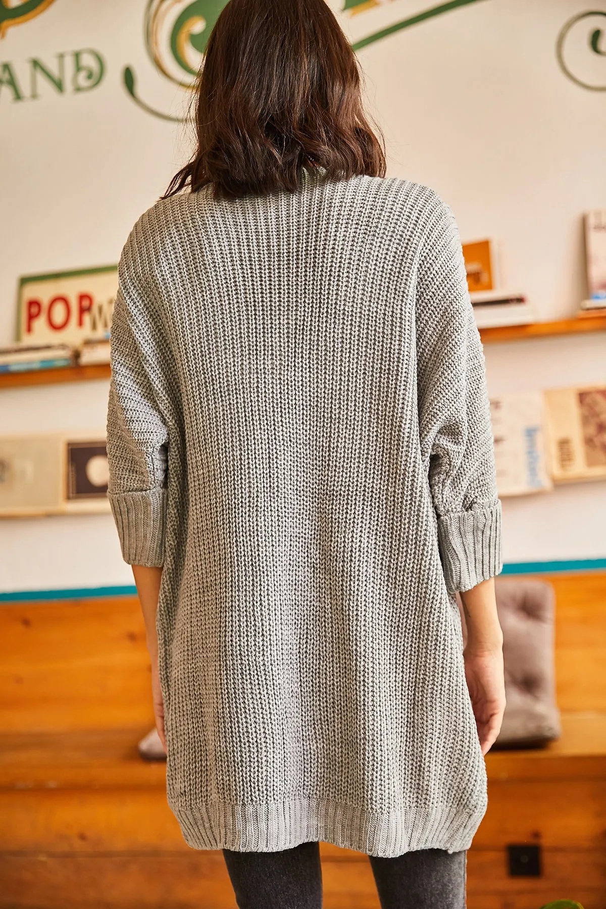 Olalook  Graue Strickjacke mit gefalteten Armtaschen für Damen HRK-19000123