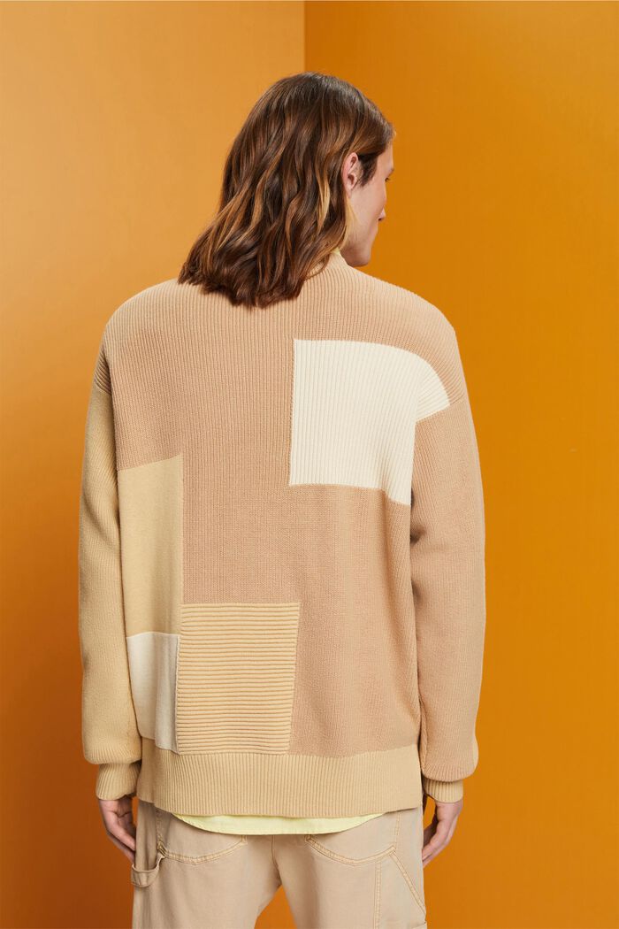 Rundhalspullover im Colorblocking-Design