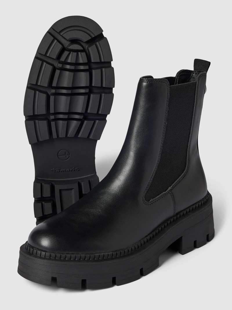Chelsea Boots mit Plateausohle in schwarz
