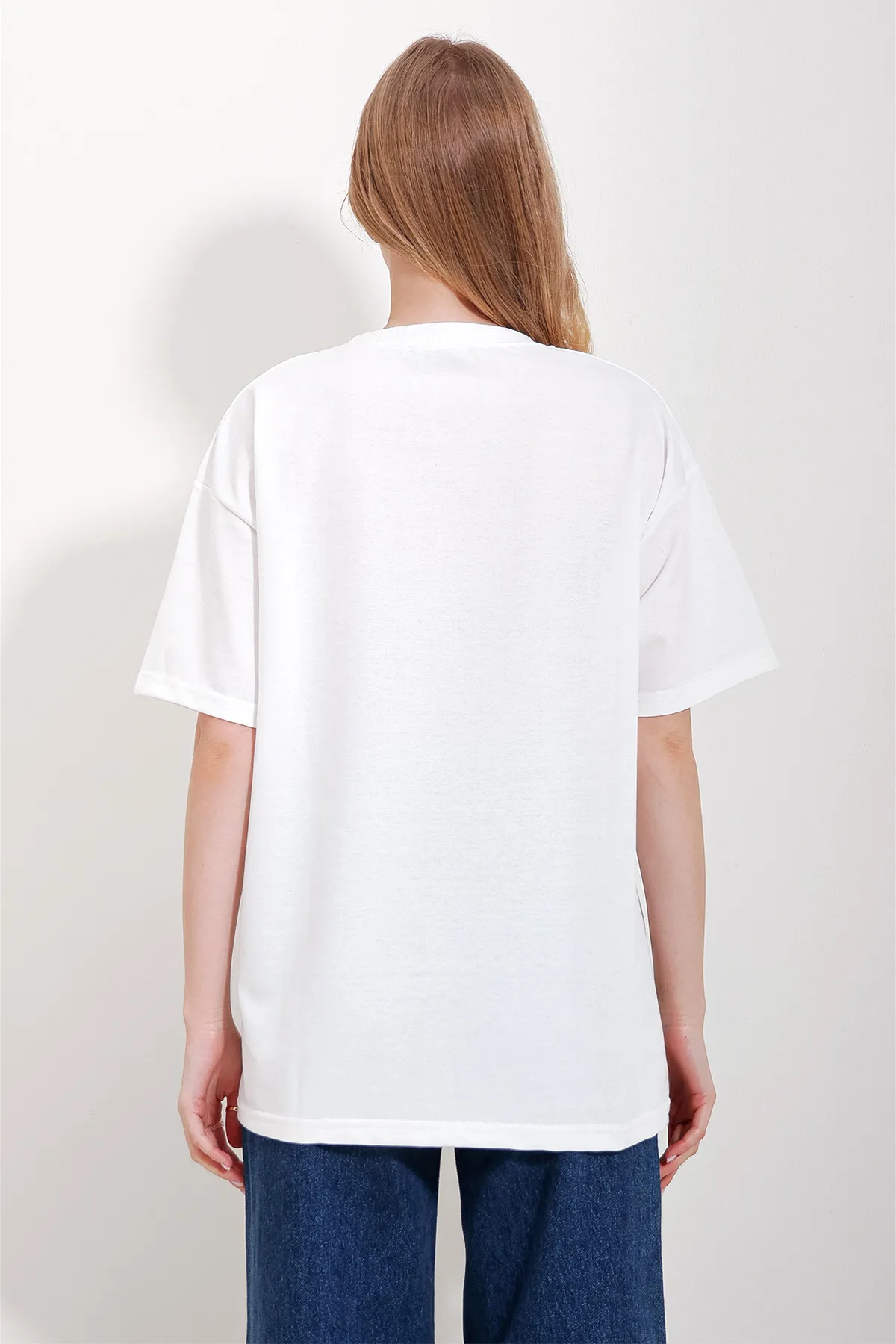 Trend Alaçatı Stili  T-Shirt - Weiß - Oversized
