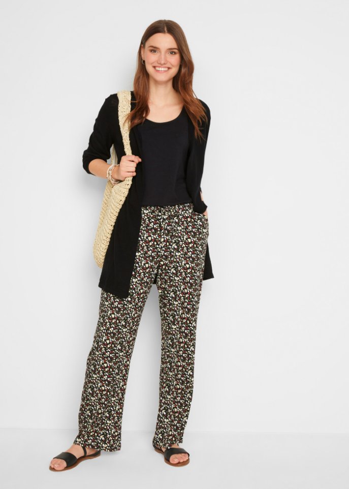 Longstrickjacke, offen