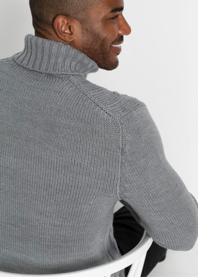 Rollkragenpullover mit Zopfmuster