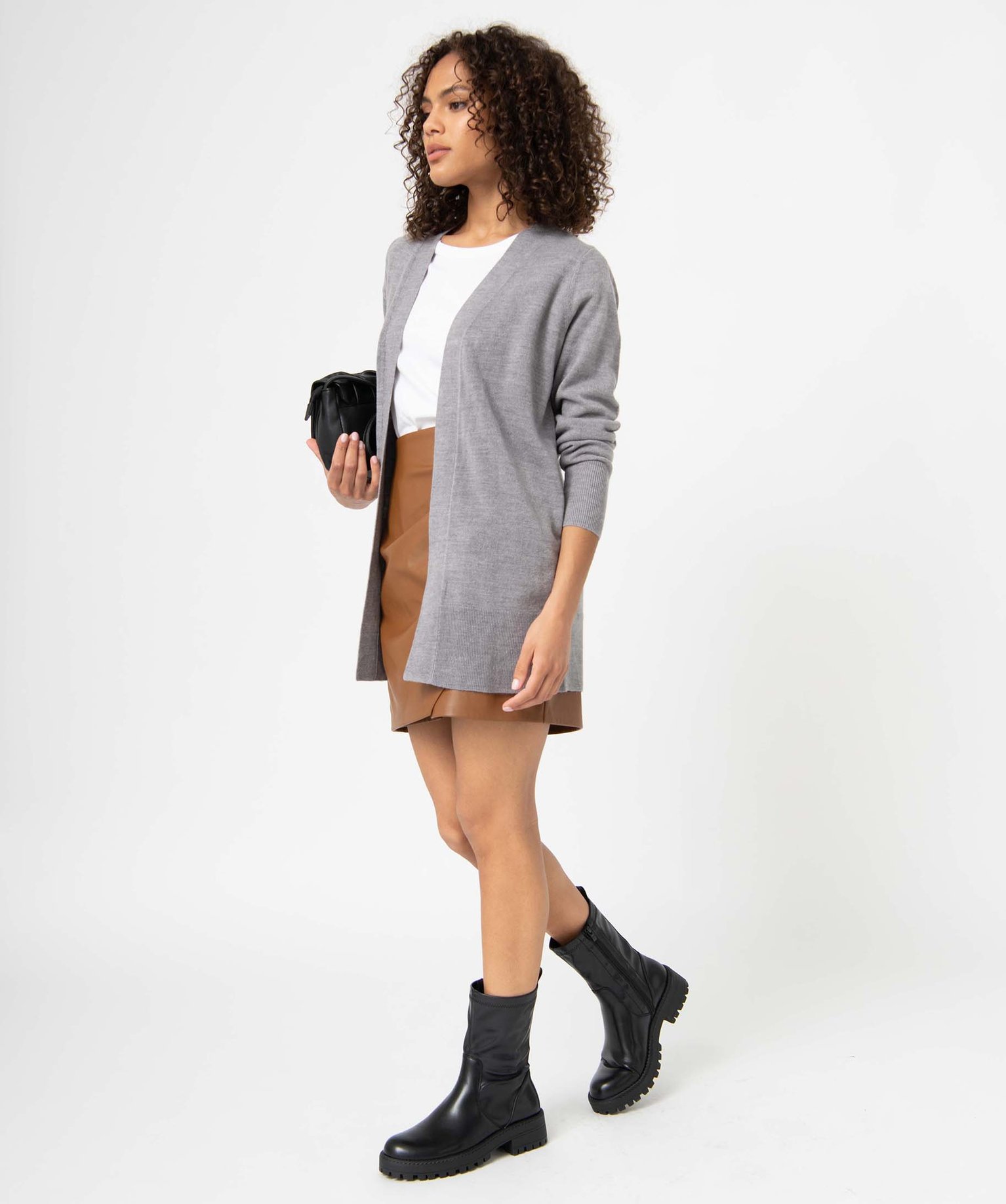 Gilet long en maille fine porté ouvert femme gris | GEMO