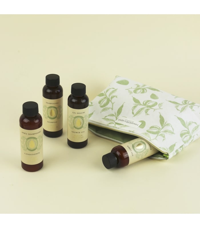 PANIER DES SENS-TROUSSE WEEK-END-Amande Apaisante