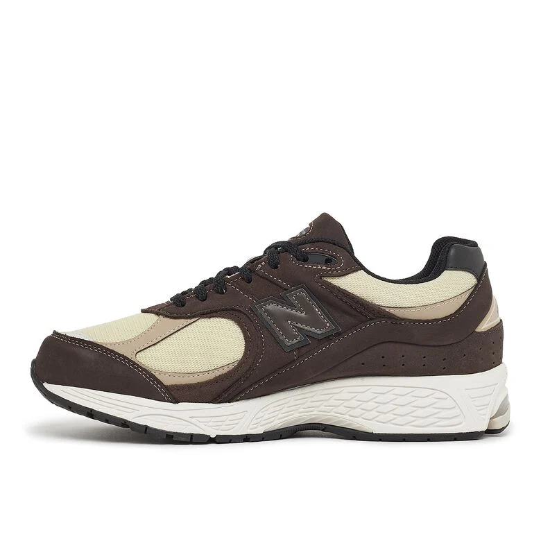 New Balance M2002RXQ schwarz
