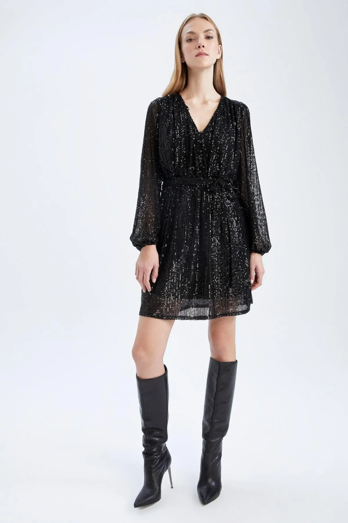 DeFacto  Langärmliges Minikleid mit Pailletten und Gürtel