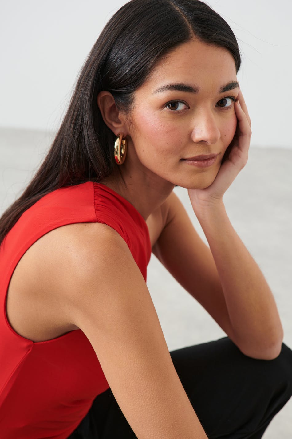 One shoulder body