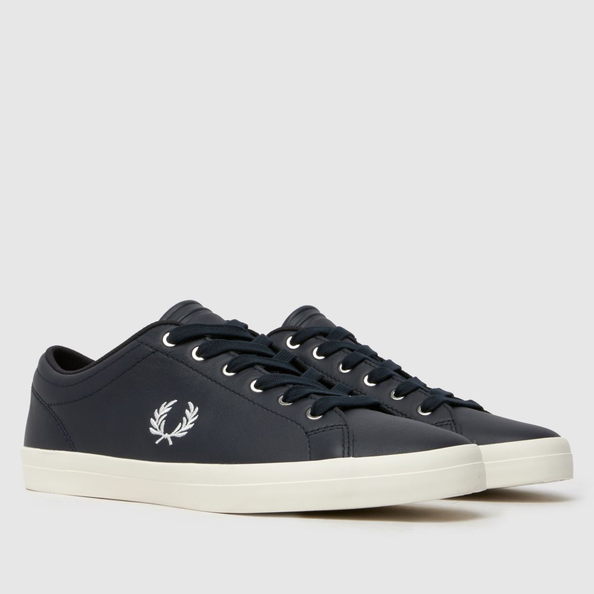 Fred Perry – Marinblå och vita baseline-sneakers