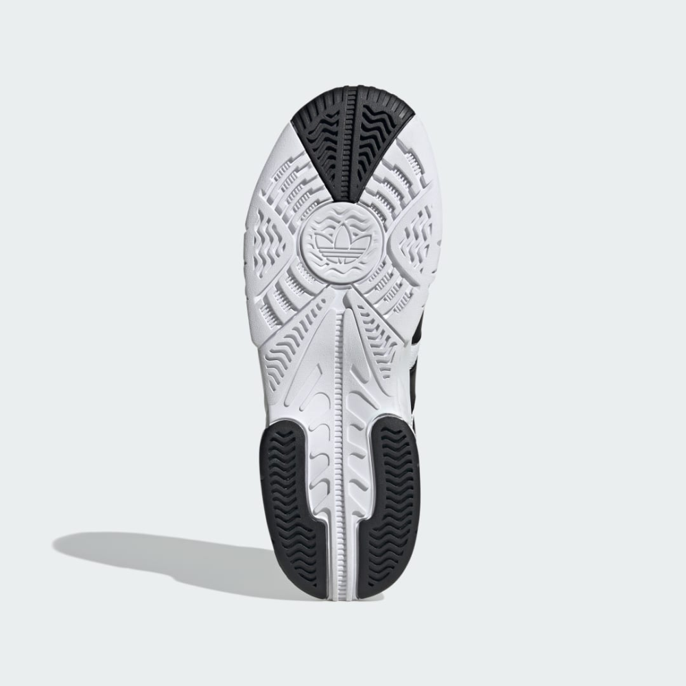 adidas Predator XLG White ID8367 / weiss