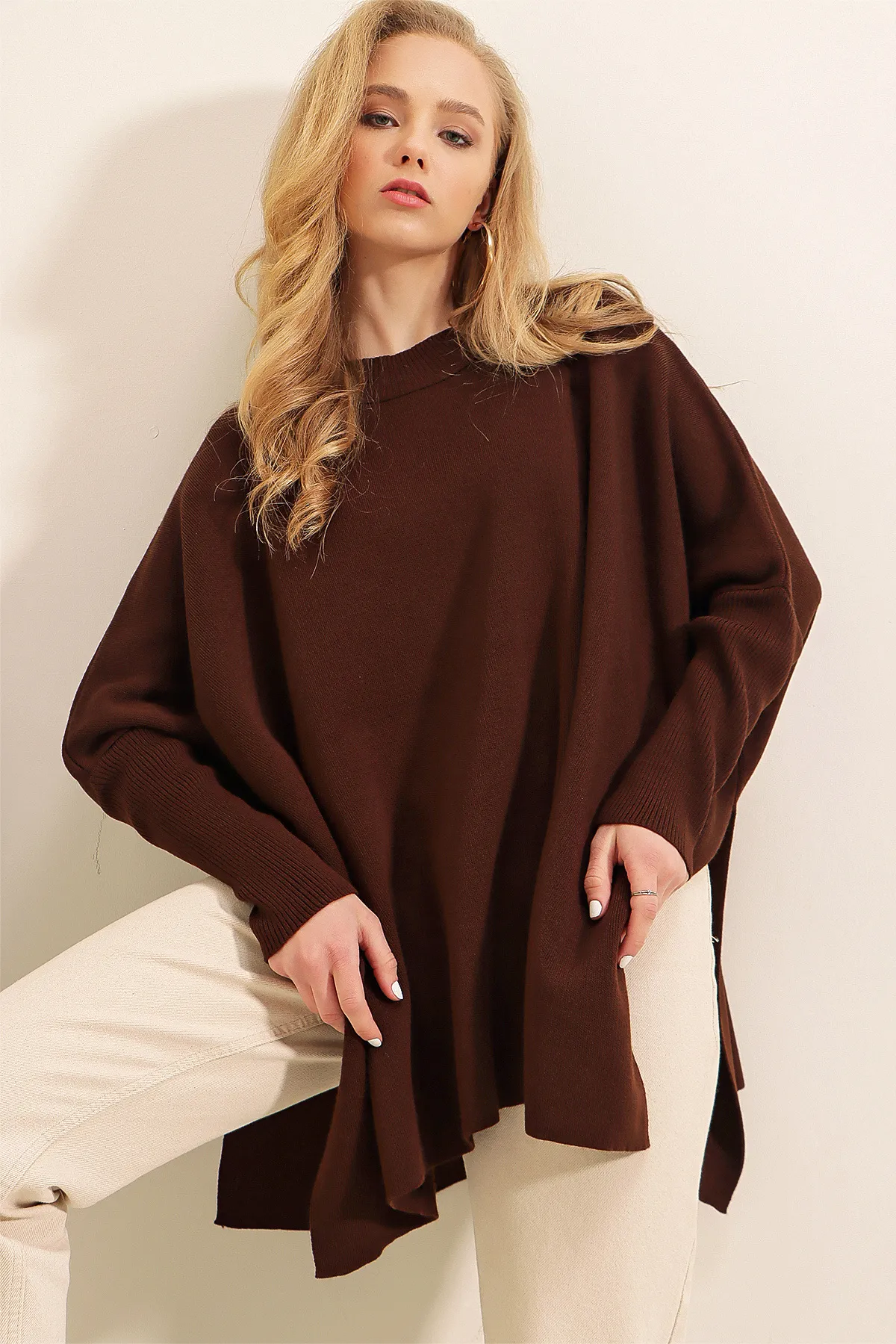 Bigdart  15783 Poncho-Pullover mit Schlitz – Braun
