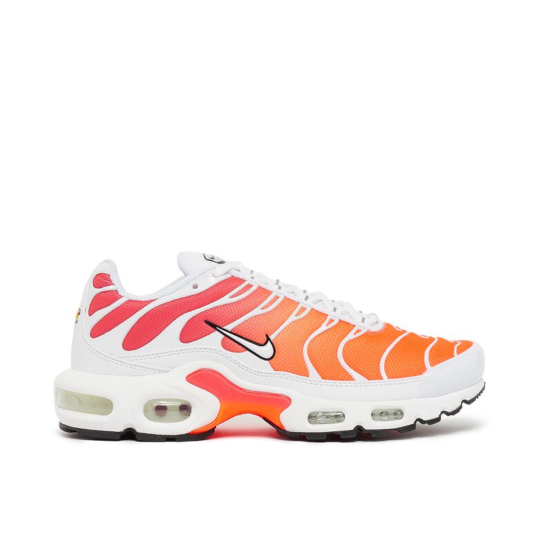 NIKE Wmns Air Max Plus white/white-ember glow-total orange
