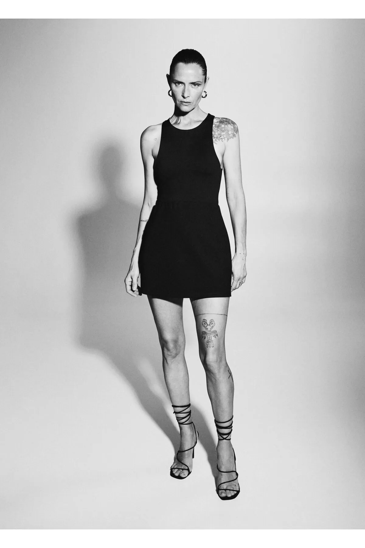 MANGO  37073835 Röcke und Shorts Schwarz