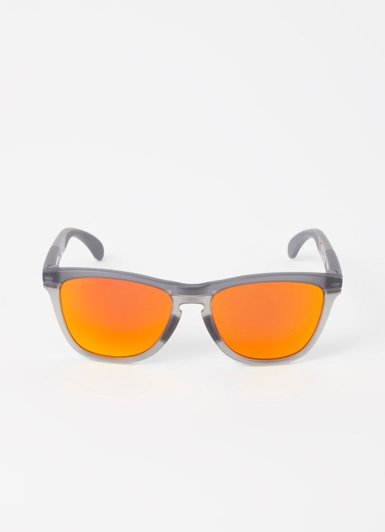Oakley Frogskins -malliston aurinkolasit OO9284