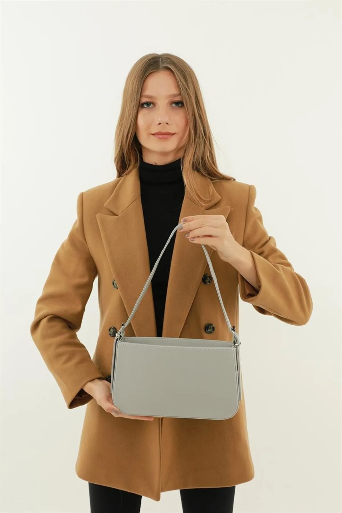 Madamra  Graue Damen-Baguettetasche mit Gürtelriemen