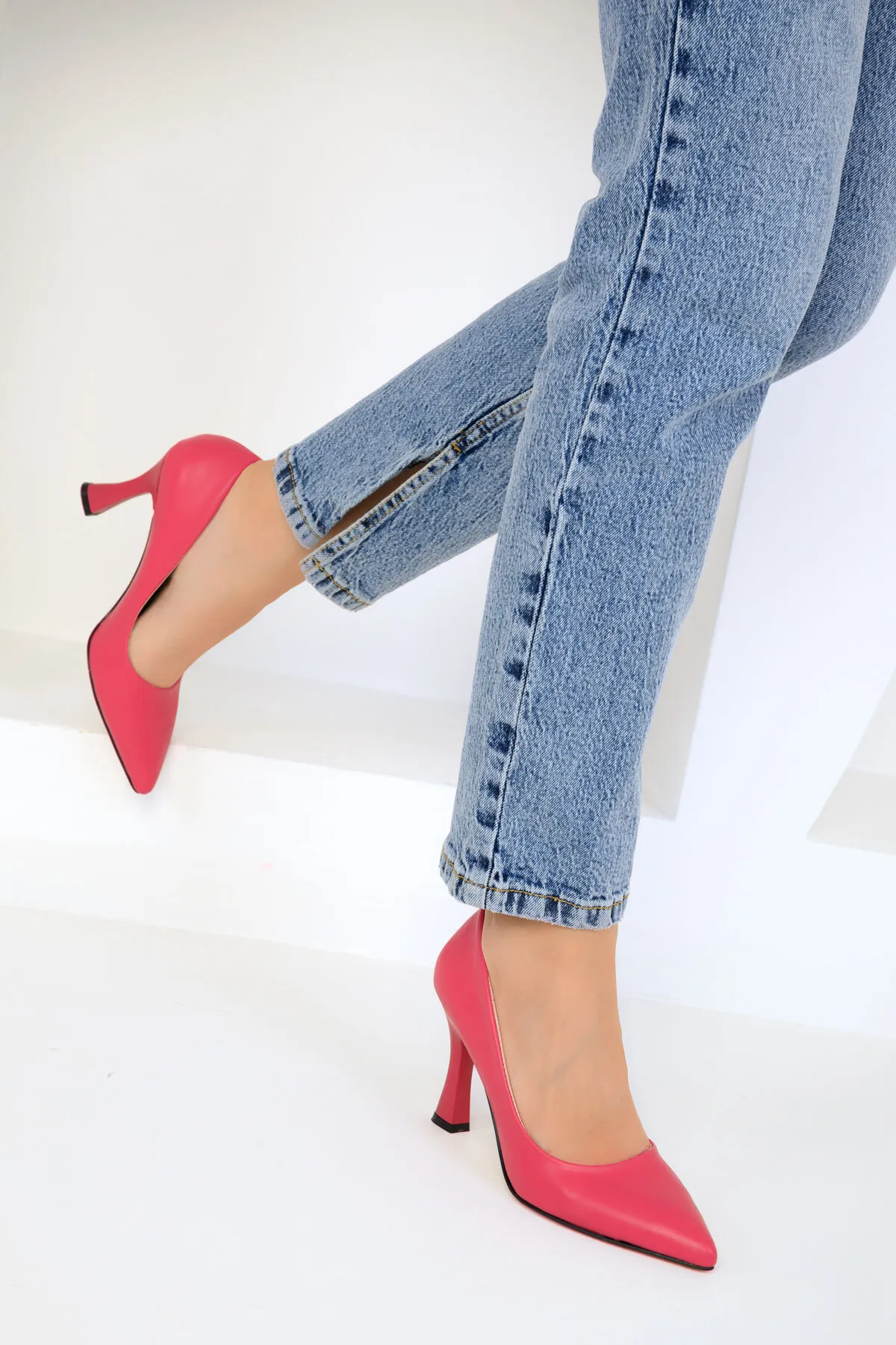 SOHO  Fuchsia Klassische Damenschuhe mit Absatz 16002