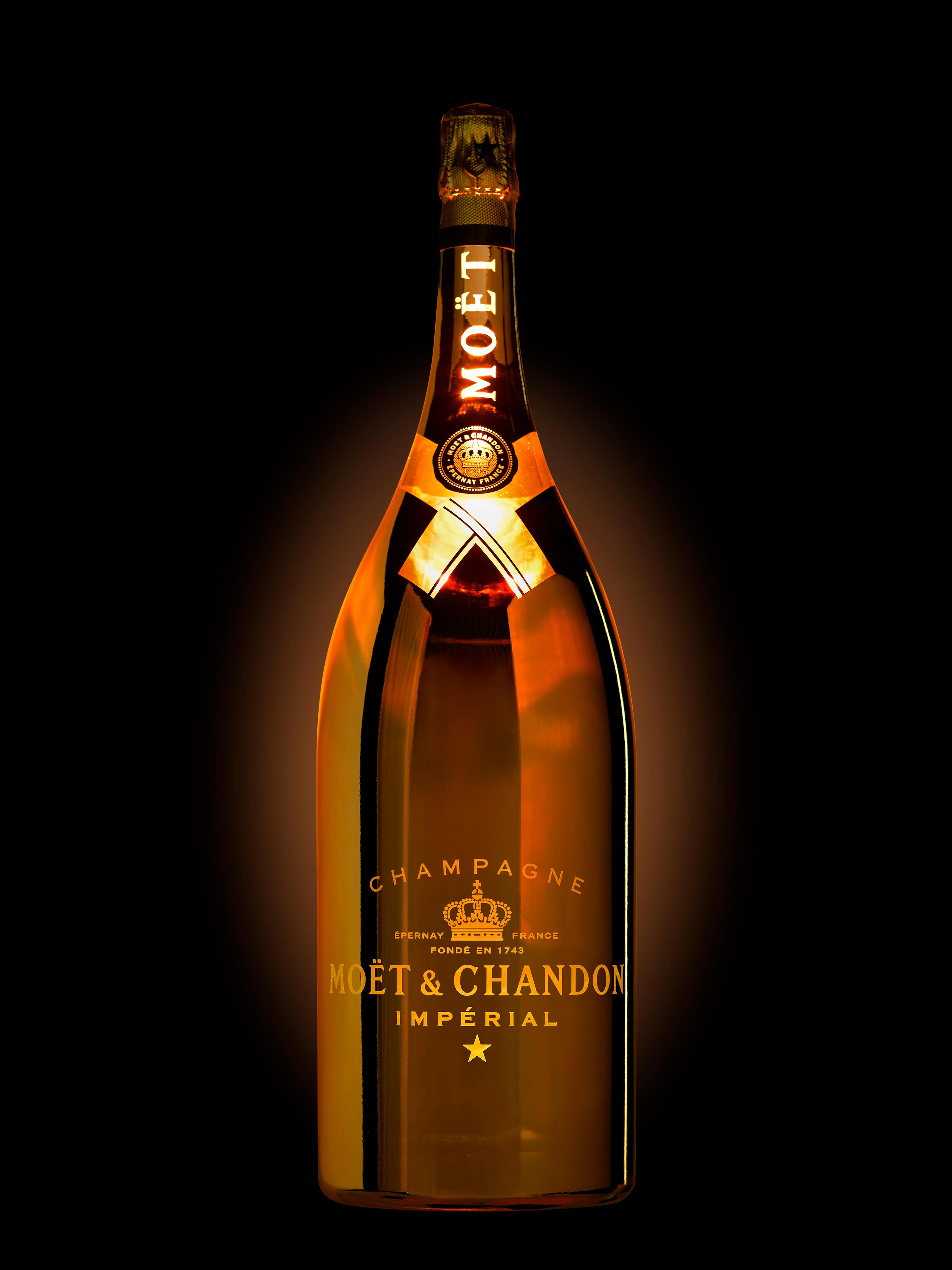 Moët & Chandon Imperial Special Edition Bright Night