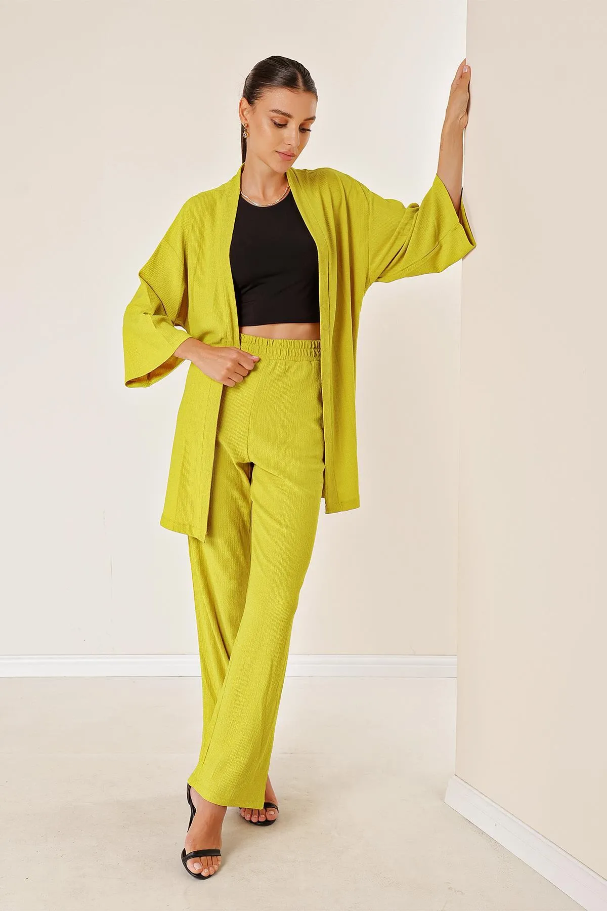 By Saygı  Faltiges Hosen- und Taschen-Kimono-Set OLIVE