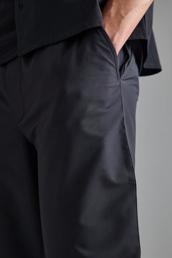 Smarte Hose mit elastischem Bund und geteiltem Saum