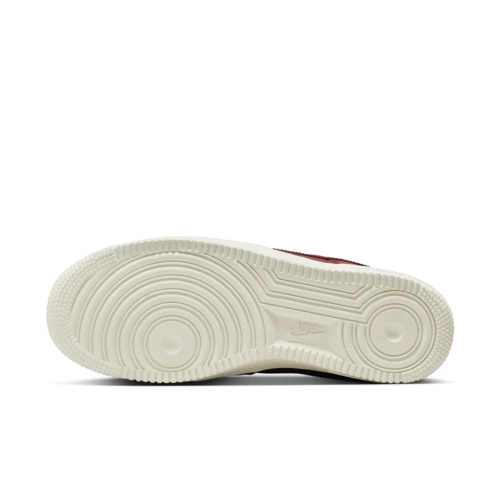 Nike Air Force 1 Premium DR9503-600 / rot