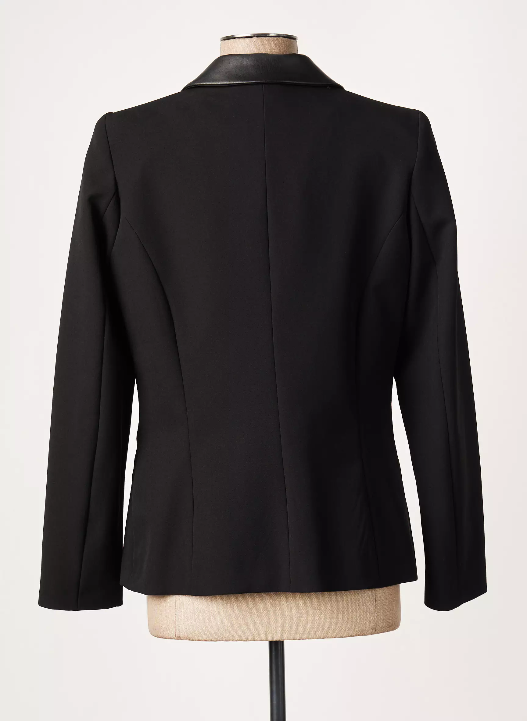 Meri Esca Blazers Femme couleur noir