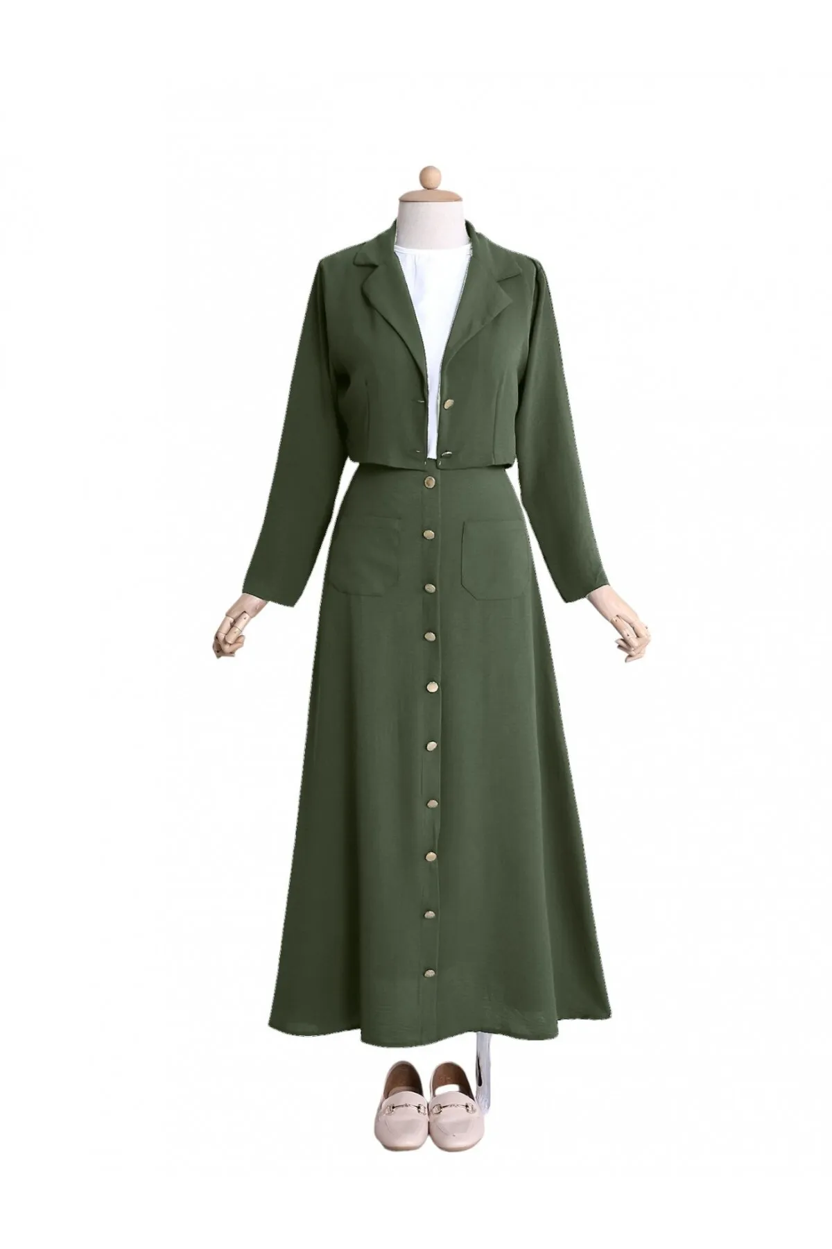 Modamorfo  Ayrobin-Anzug mit Knopfdetail und Rock
