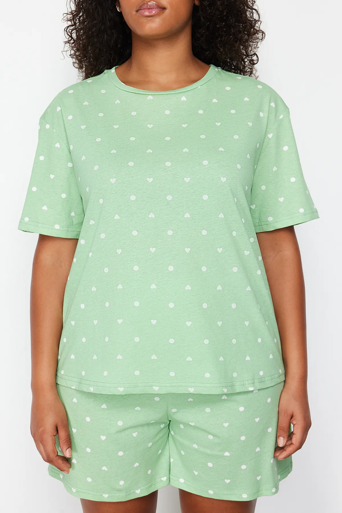 Trendyol Curve  Gestricktes Pyjama-Set mit Herzmuster in Mintgrün TBBSS24AI00025