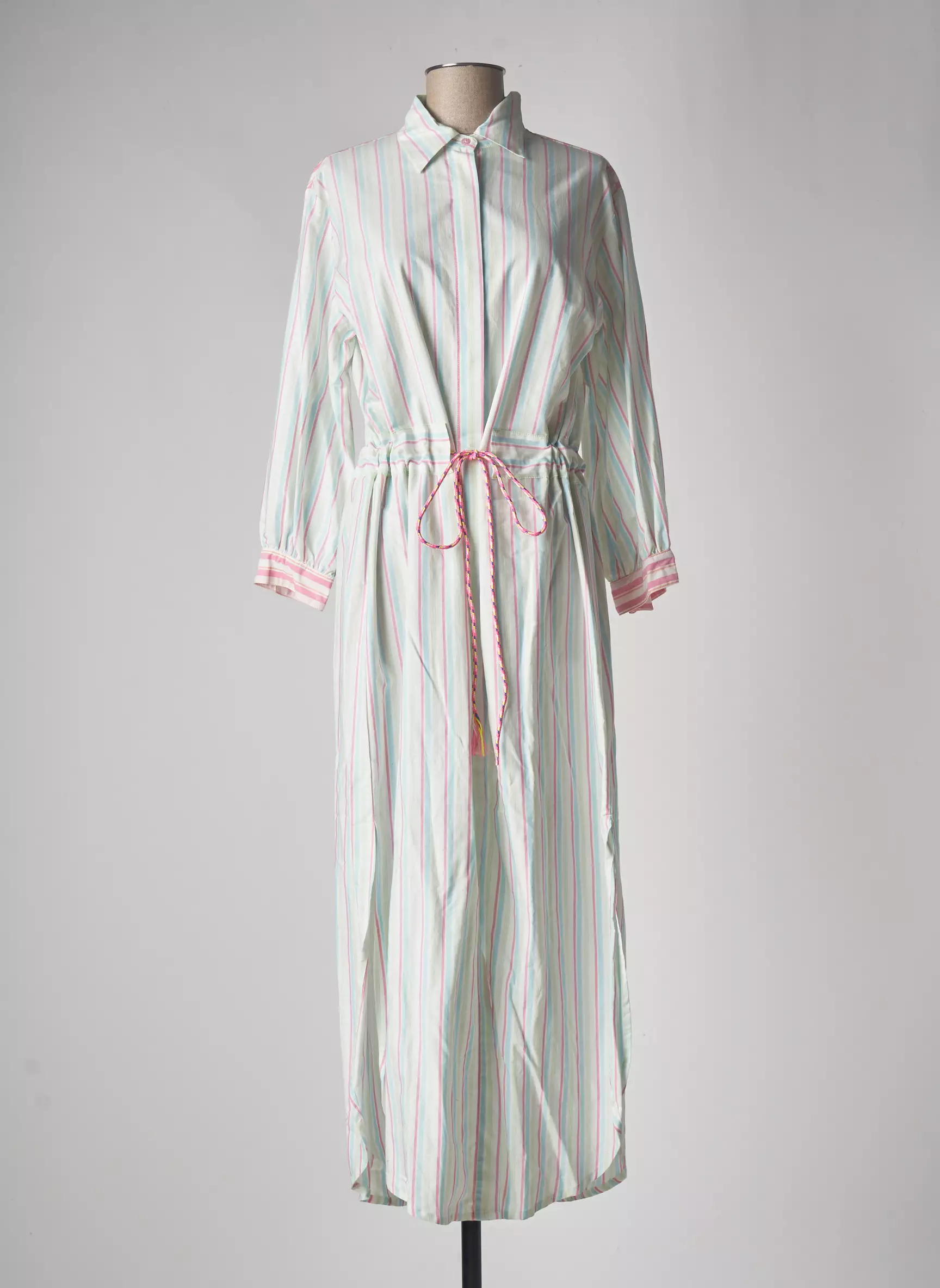 Pame Carrioni Robes Longues Femme couleur blanc