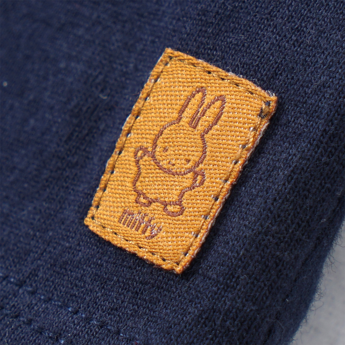 Miffy Langarmshirt mit Aufnäher