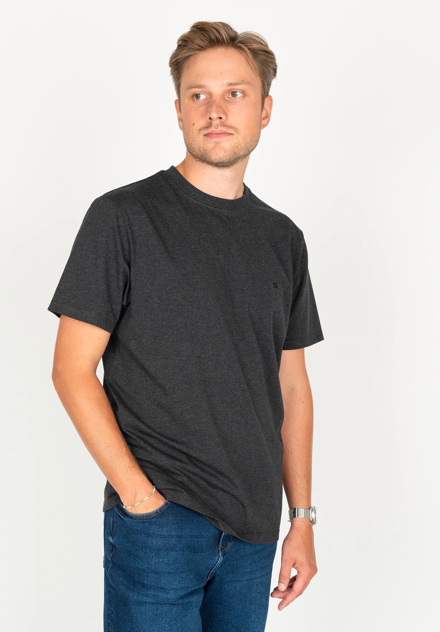 Easy Tee