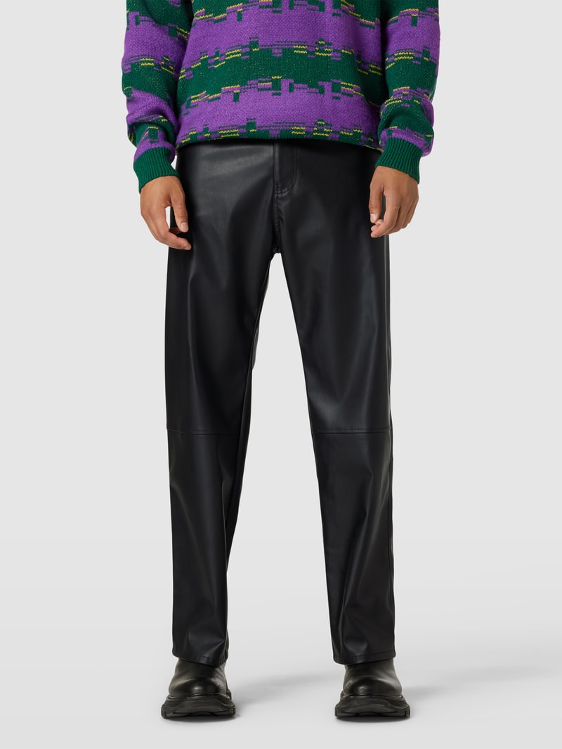 Lederhose mit Eingrifftaschen in schwarz