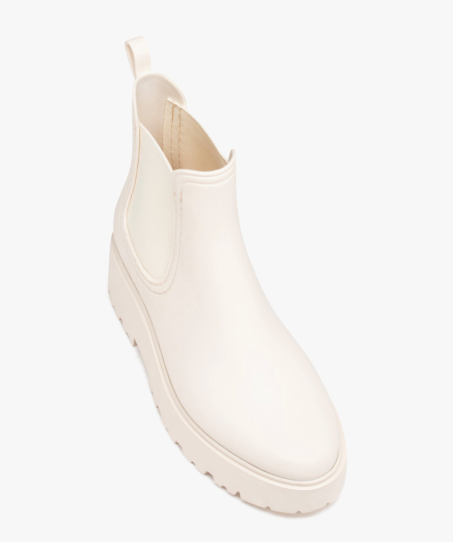 Boots femme unies style Chelsea à semelle plateforme crantée beige | GEMO