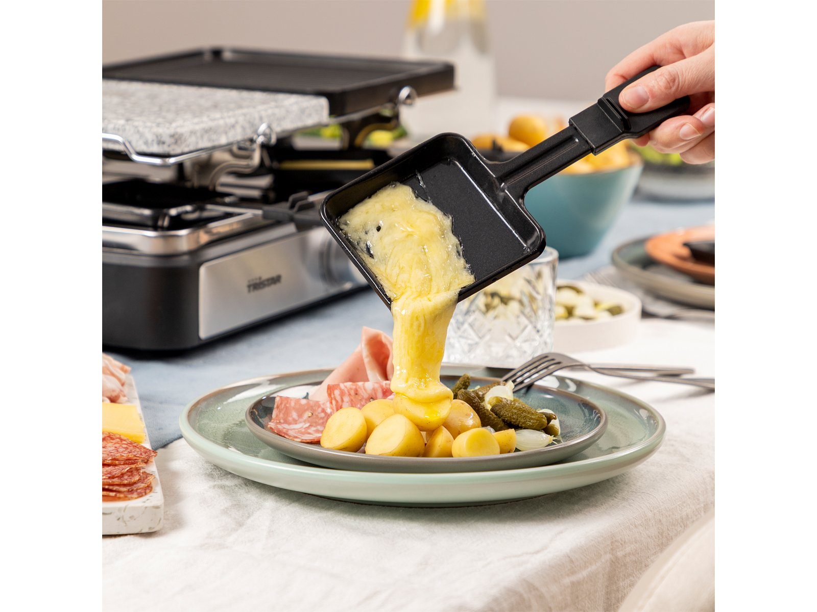 Tristar Raclette, 1400 W, Grill- & Steinplatte 5in1 Gerät Steingrill für 2-8 Personen Tischgrill