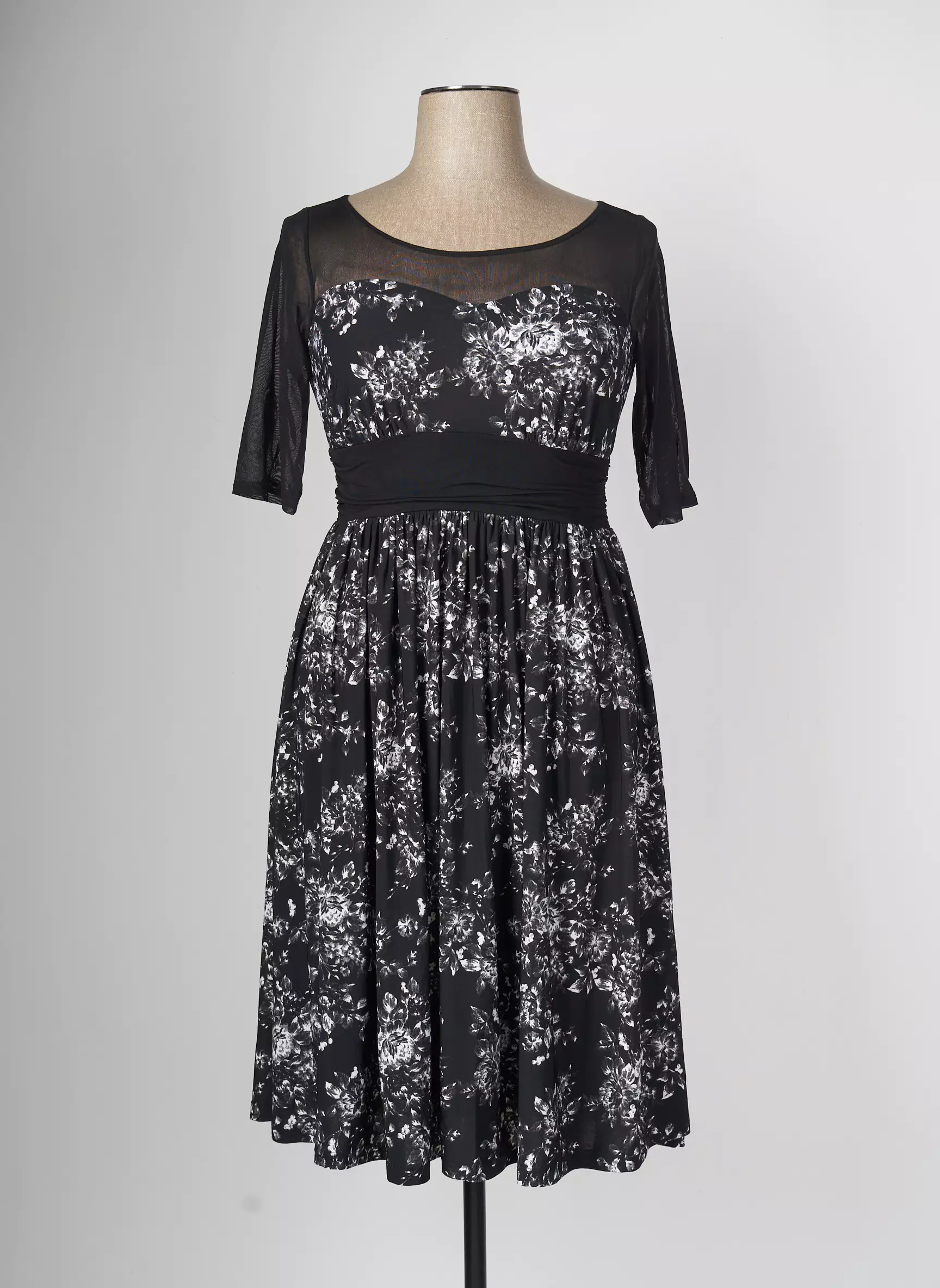 Kiyonna Robes Mi Longues Femme couleur noir