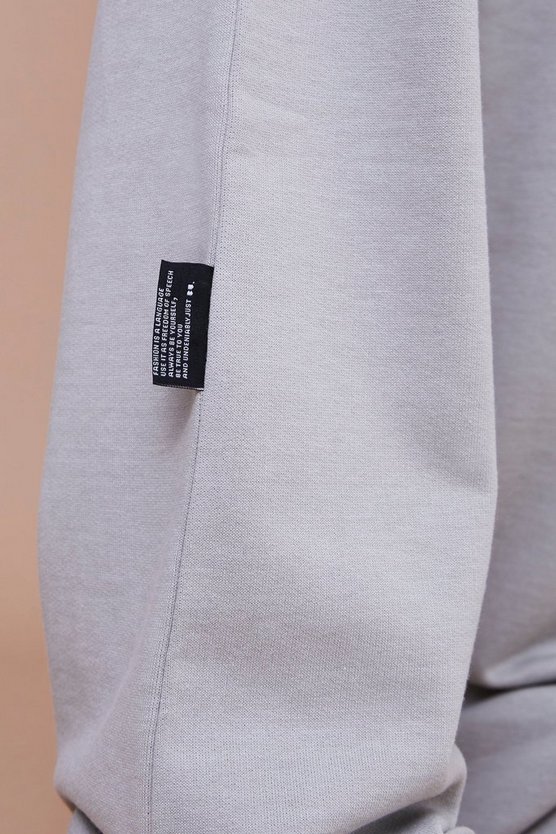 Lockere Jogginghose mit geteiltem Saum