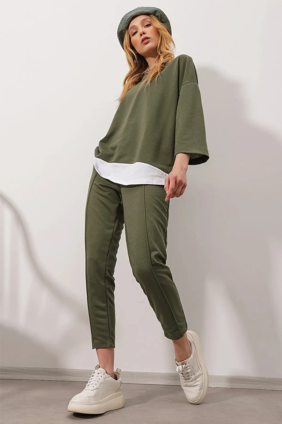 Trend Alaçatı Stili  Zweiteiler - Khaki - Regular Fit