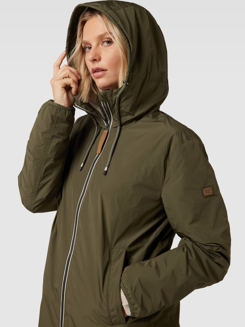 Oversized Parka mit seitlichen Eingrifftaschen in olivgrün