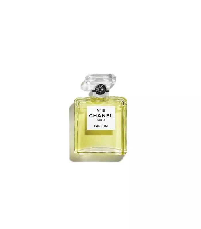 N°19 Parfum Flacon