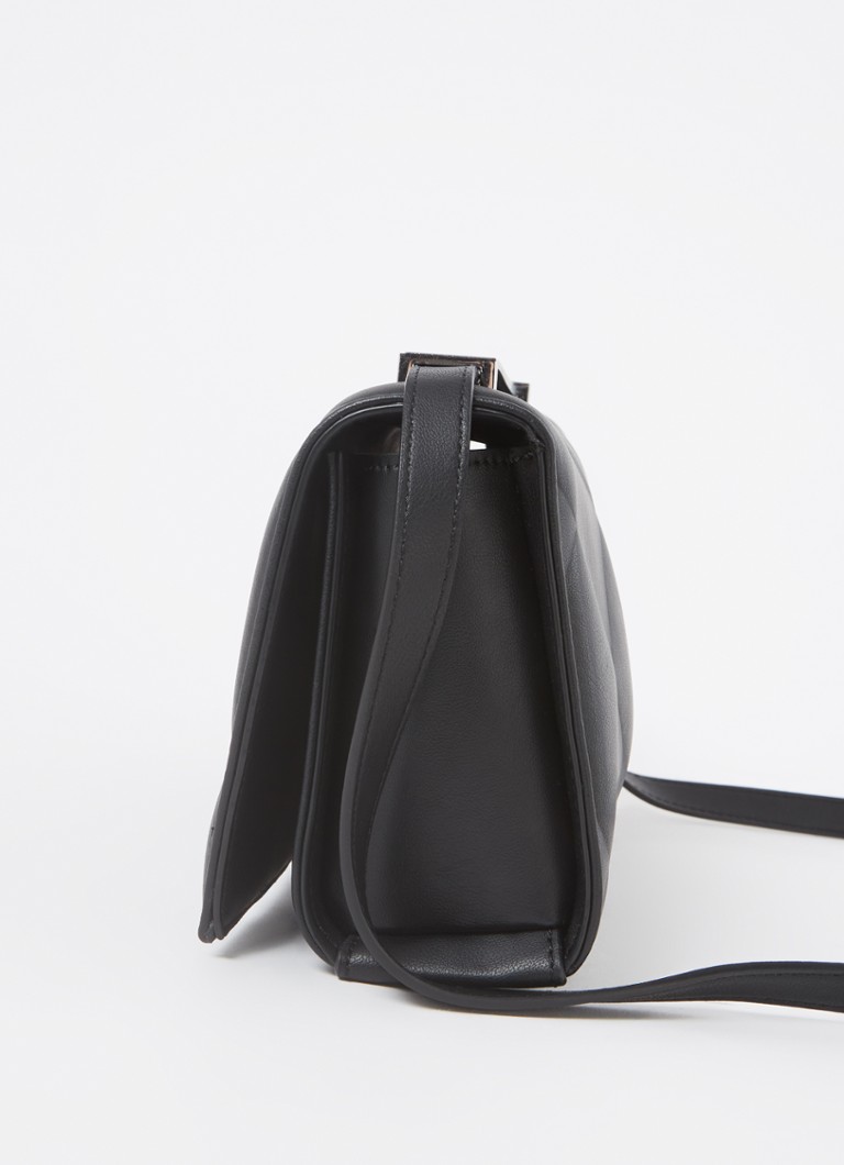 Borsa a tracolla trapuntata Calvin Klein con tracolla removibile.
