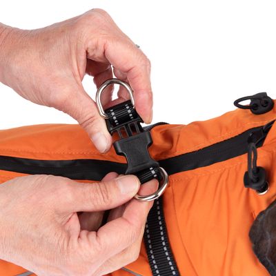 TIAKI Hundemantel mit Geschirr Arkon, orange