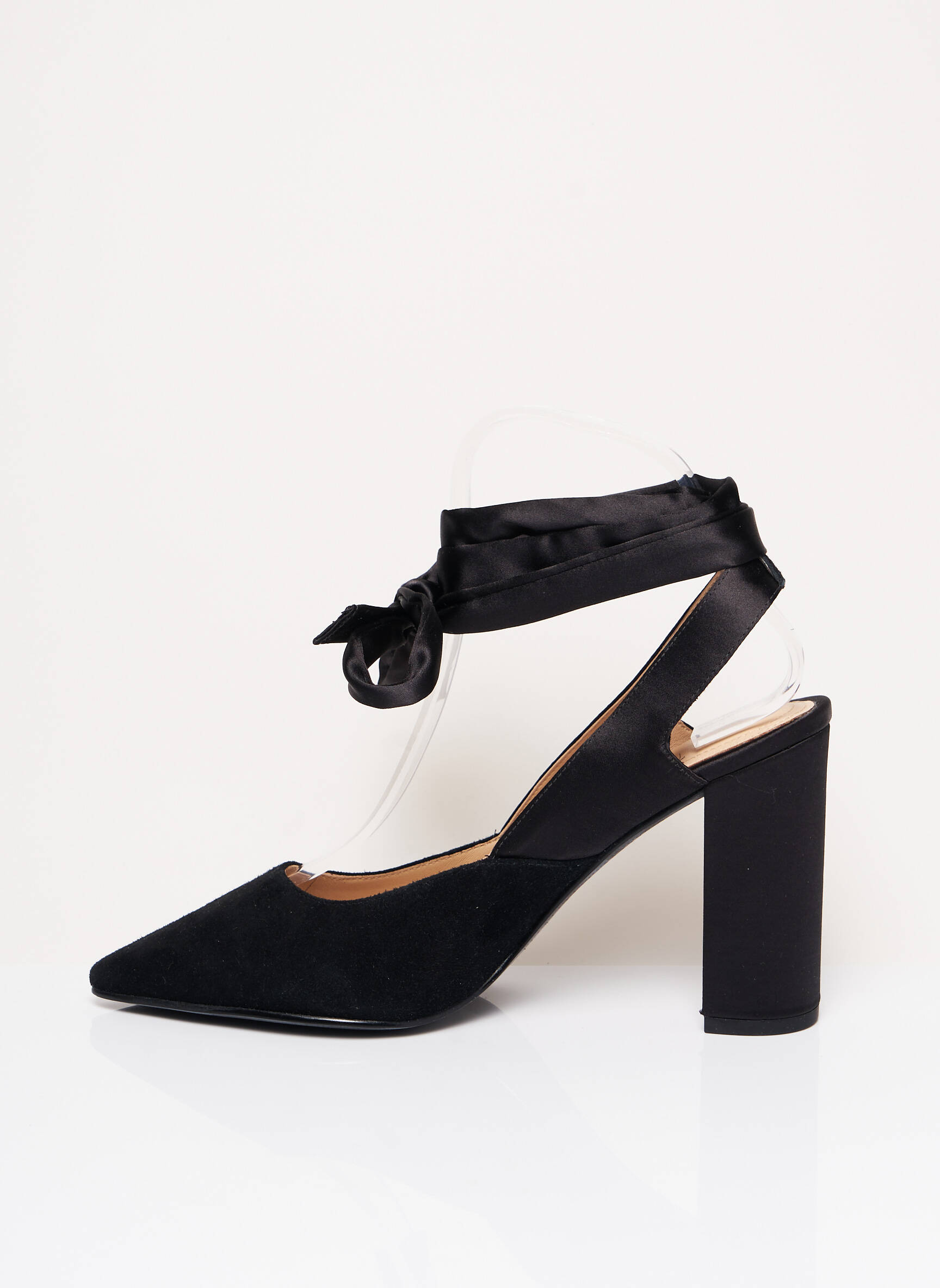 What For Escarpins Femme couleur noir
