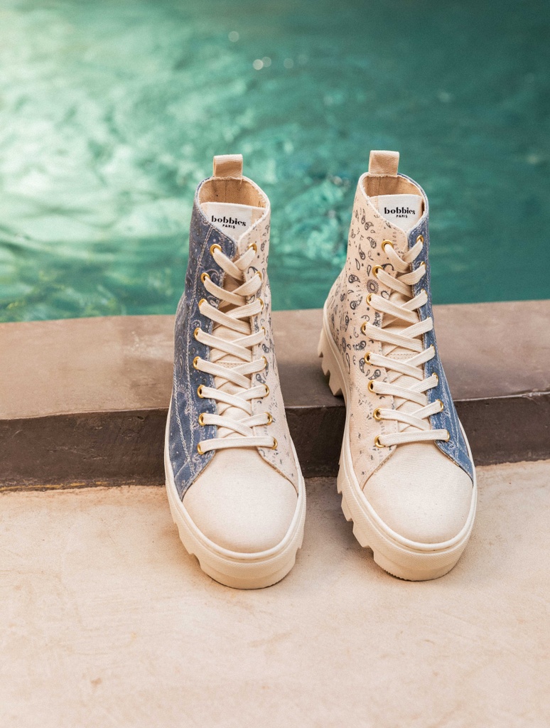 Irvine - California Blue & Cream