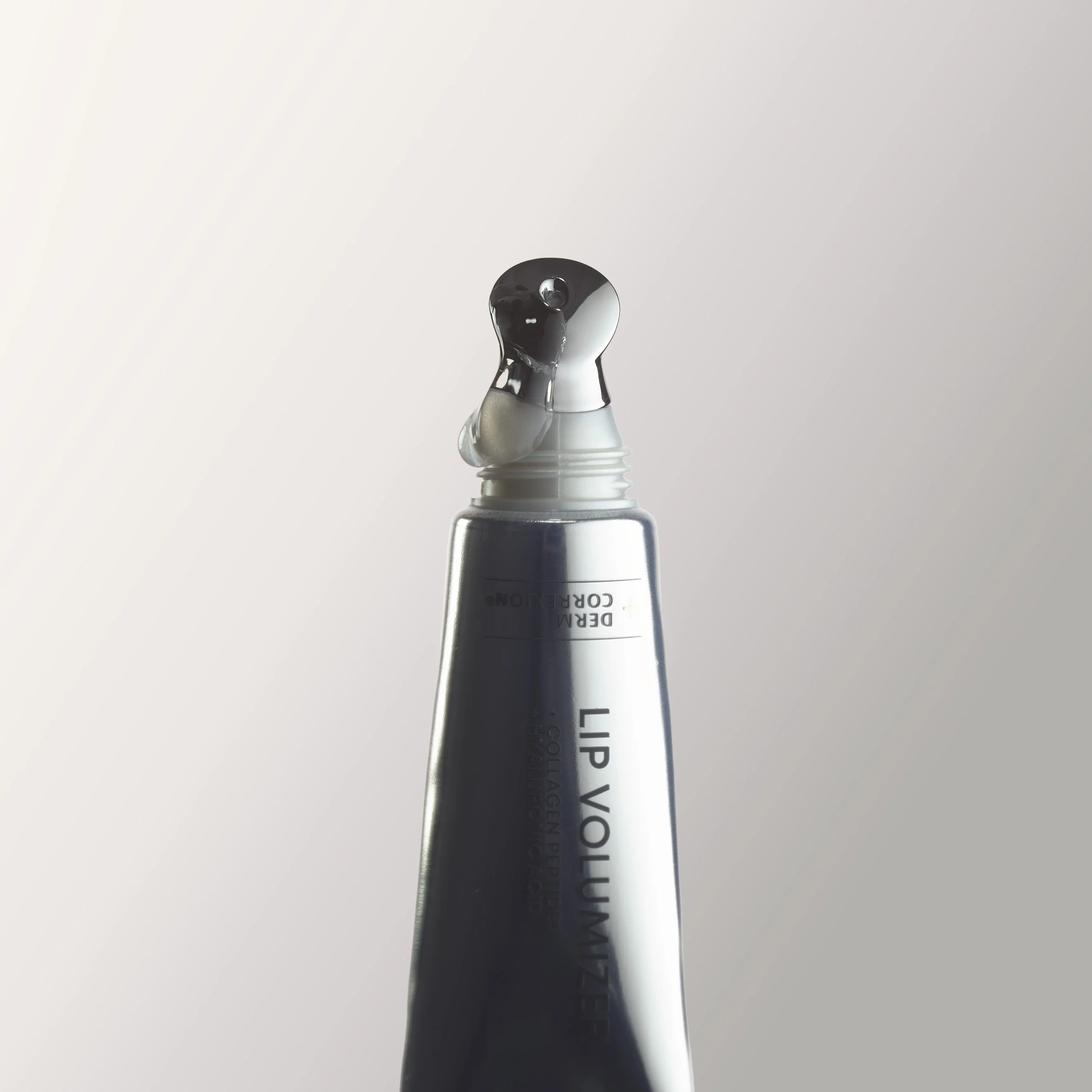 Derm Correxion Lip Volumizer - Huulten täyteläisyys, huulivoide