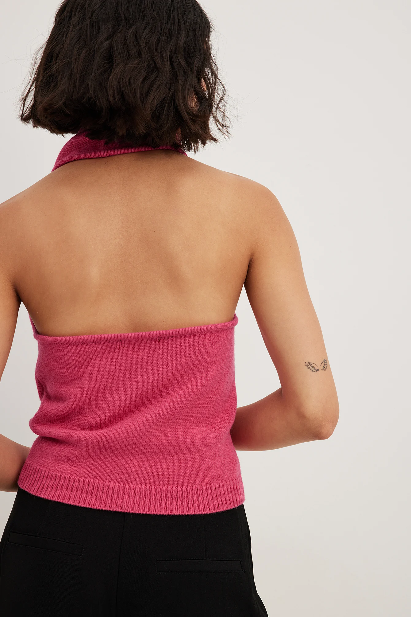 Feingestricktes Neckholder-Top