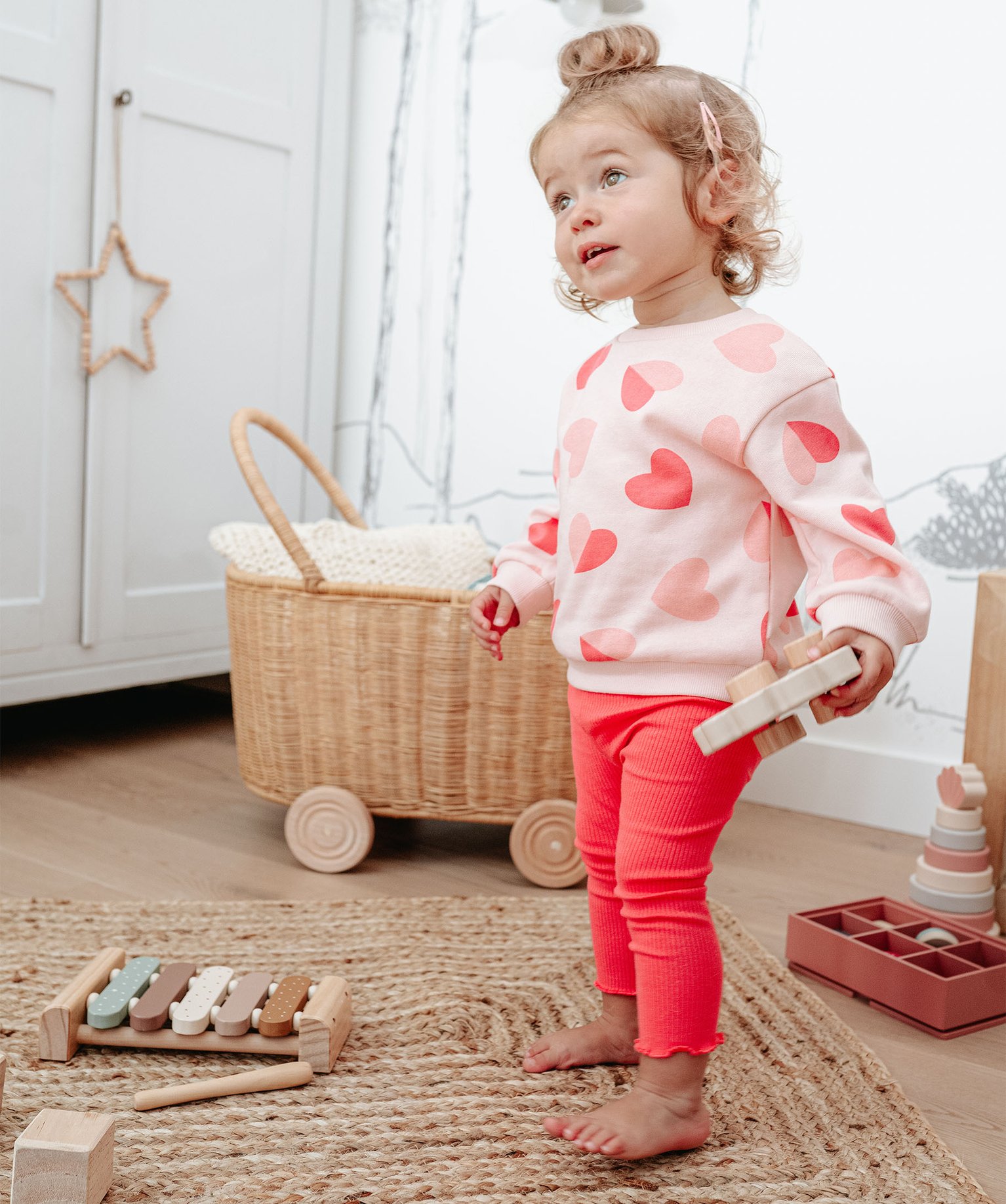 Sweat molletonné avec motifs et message bébé fille rose | GEMO