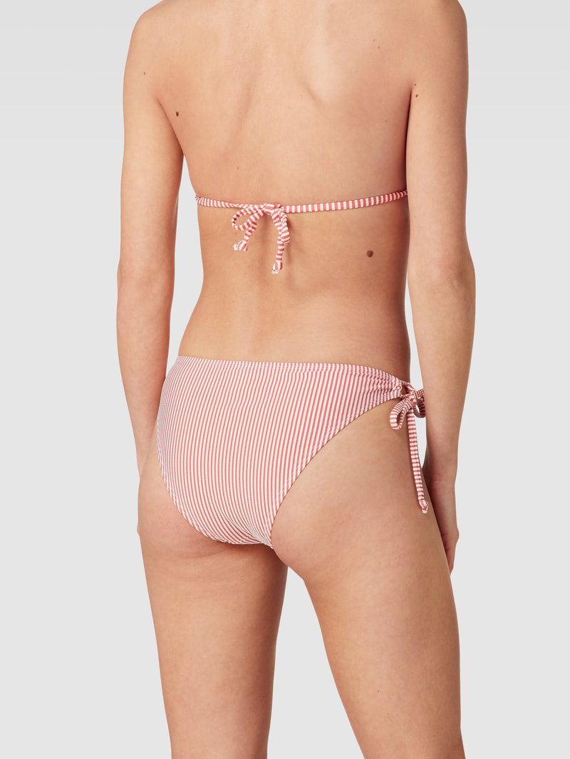 Bikini-Slip mit Streifenmuster Modell 'Striba Bibi' in koralle