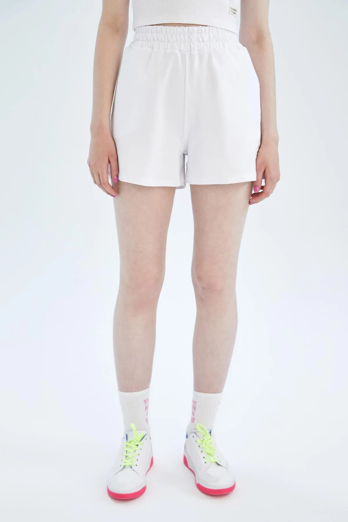 DeFacto  Passform: Slim-Fit-Shorts aus 100 % Baumwolle