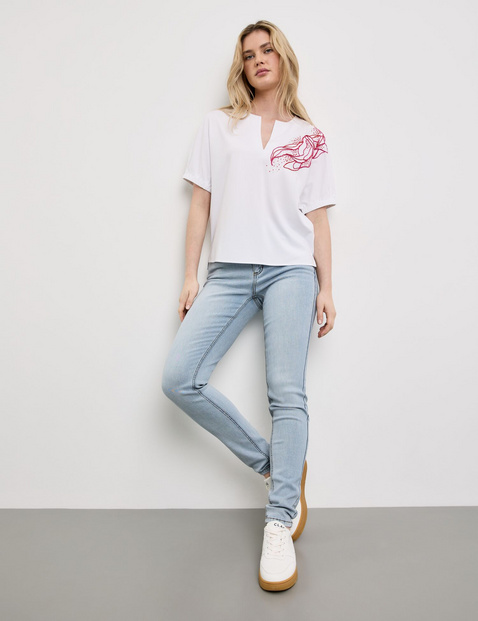 Shirt mit Stickerei